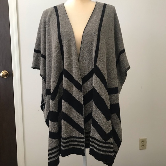 🇮🇹Rinascimento Cardigan🆕S-M size - Picture 5 of 5